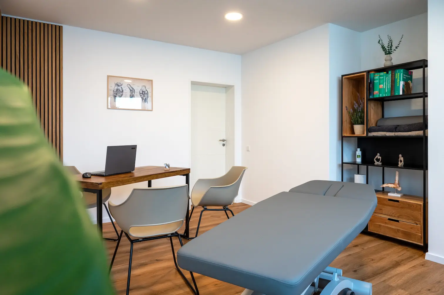 Behandlungsraum der Physiotherapie-Praxis Plan B Therapie in Erkelenz