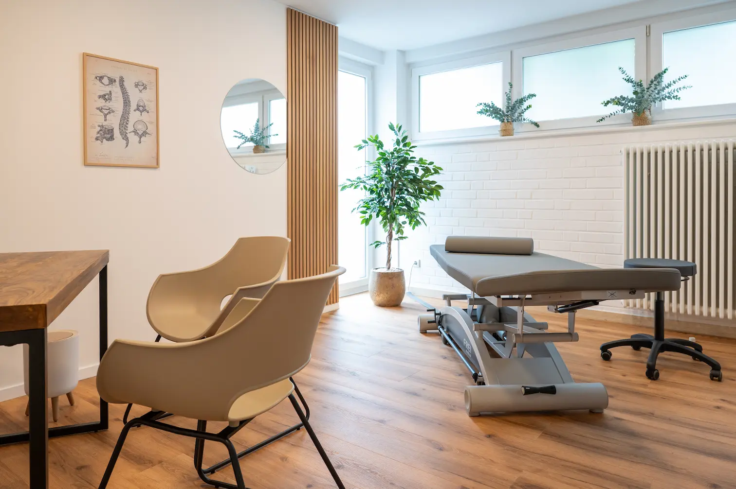 Modernes Behandlungszimmer der Praxis Plan B Therapie in Erkelenz
