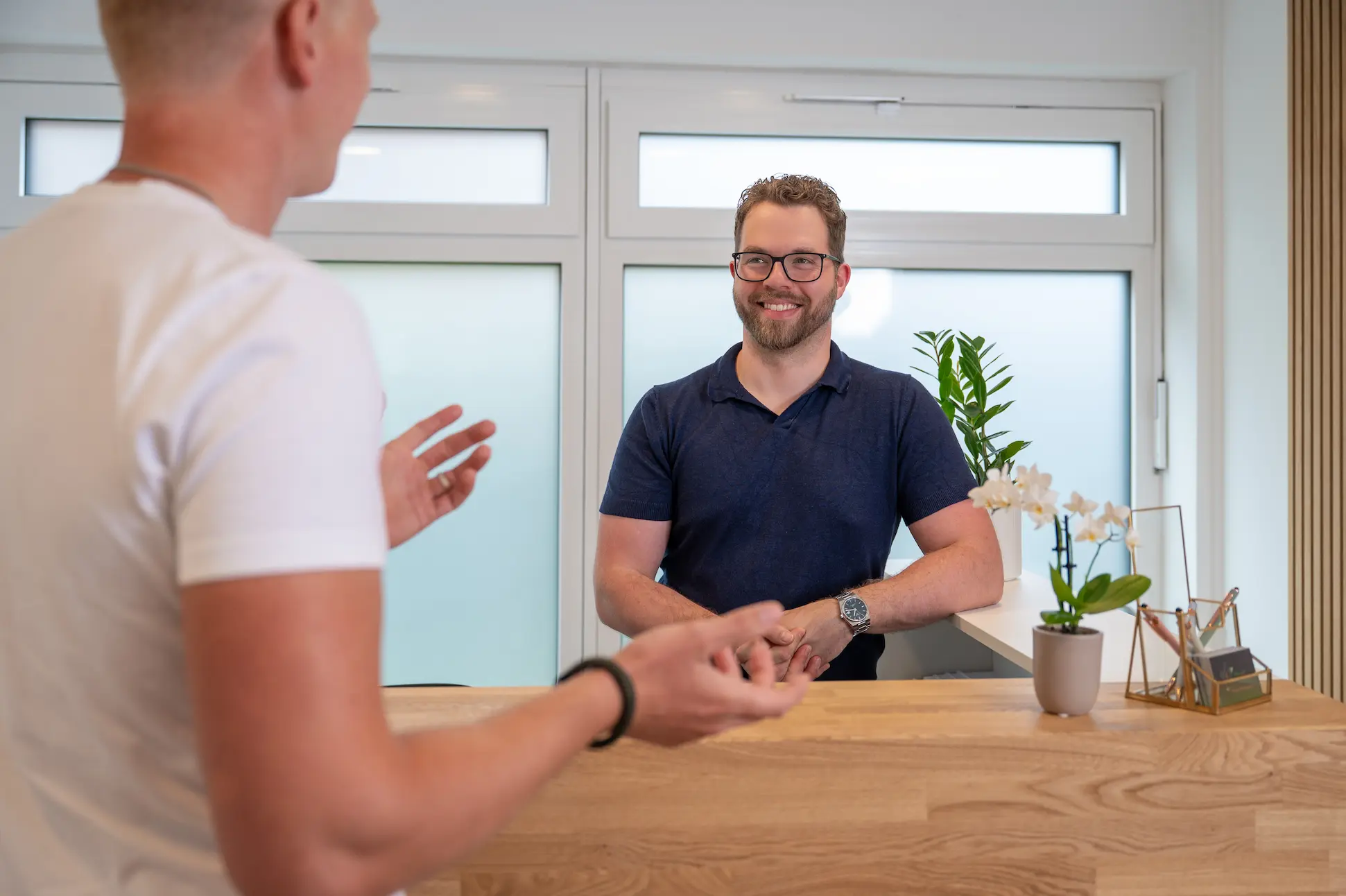 Herzlicher Empfang von Patient:innen in der Privatpraxis Plan-B Therapie in Erkelenz